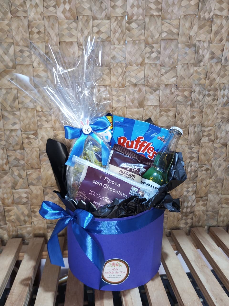 CESTA OVO FAKE OURO BRANCO